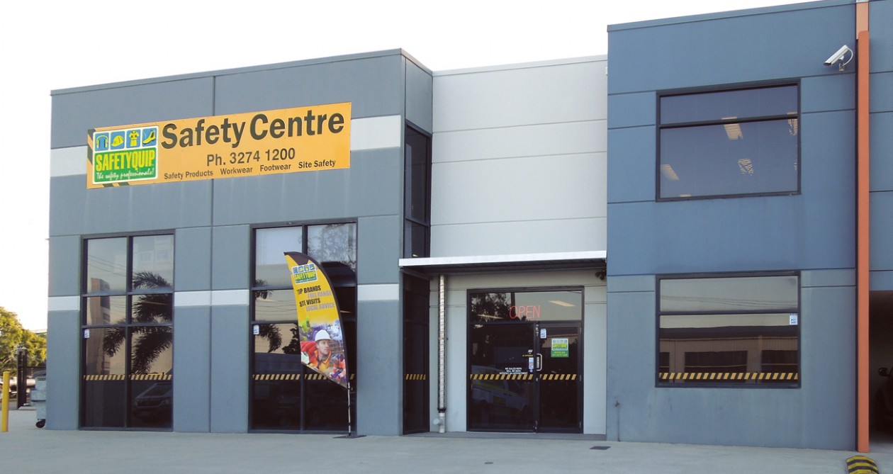 A photograph of the storefront at our Rocklea SafetyQuip location